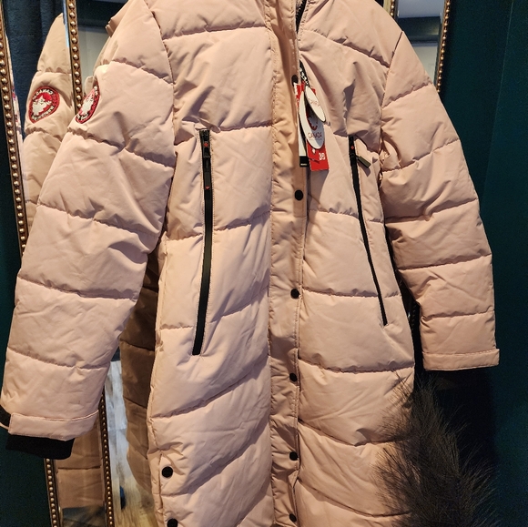 Canada Goose Jackets & Coats Canda Weather Gear Goose Down Womens
